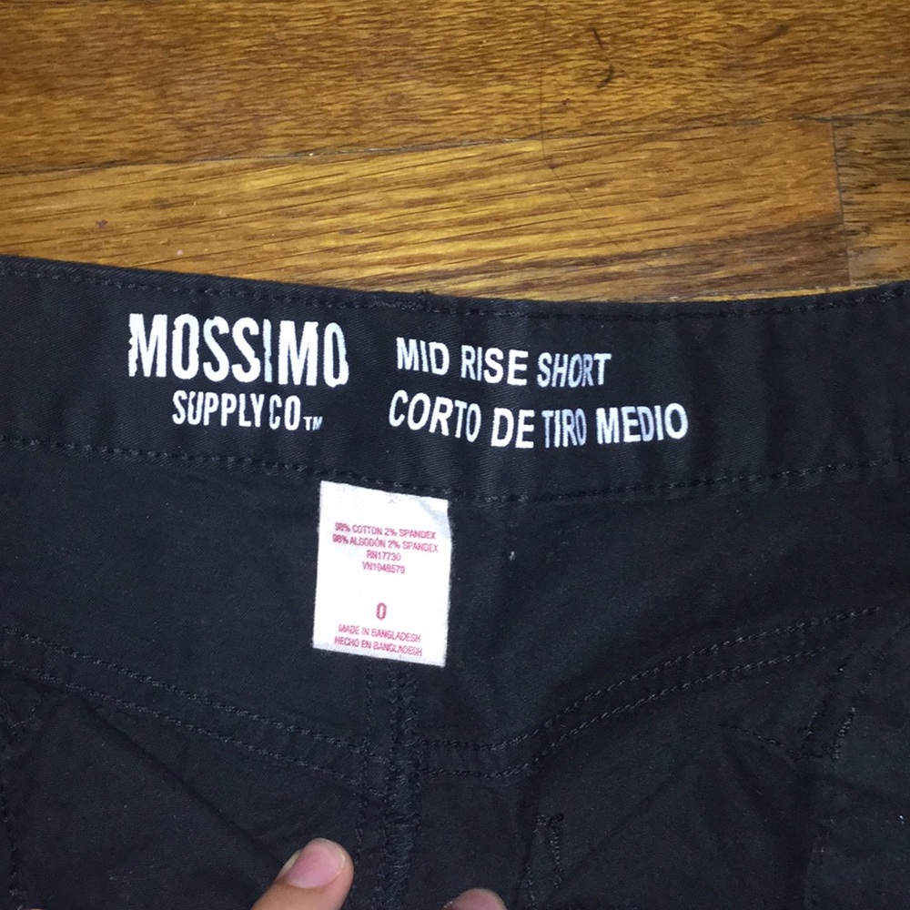 BLACK RIPPED MID RISE JEAN SHORTS - Picture 2 of 4